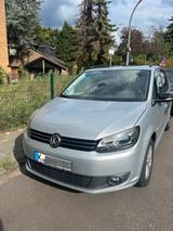 Volkswagen Touran 1.4 TSI DSG MATCH (Bj 2012) - VW Touran Gebrauchtwagen in Köln