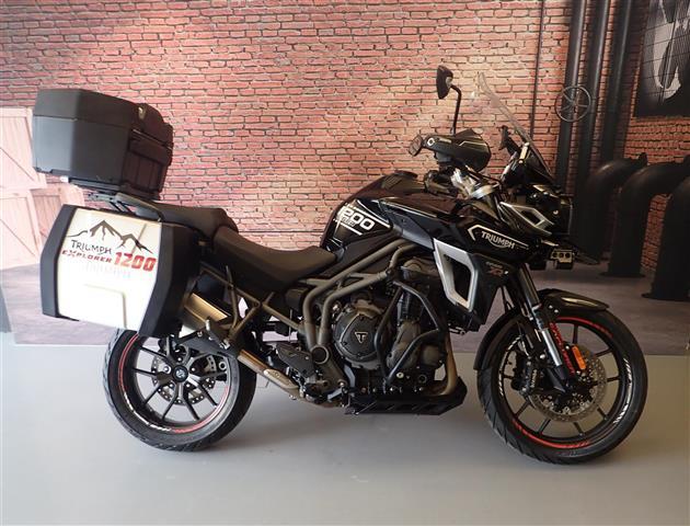 Triumph Tiger Explorer XRX Low 1. Hand, Koffer, 