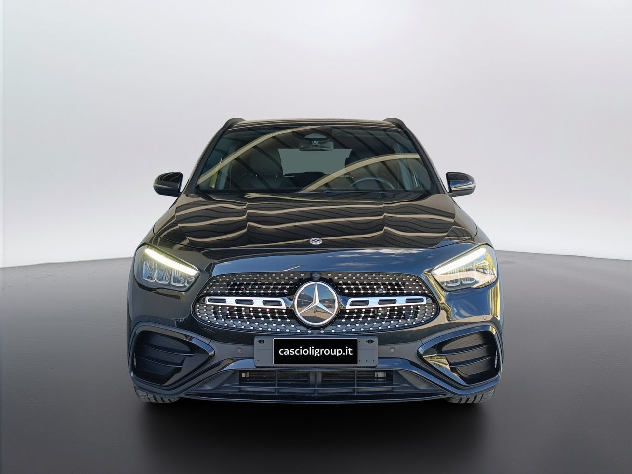 Mercedes-Benz GLA-H247 2023 - GLA 200 d AMG Line imagem 2