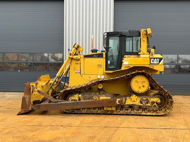 CAT D6T LGP