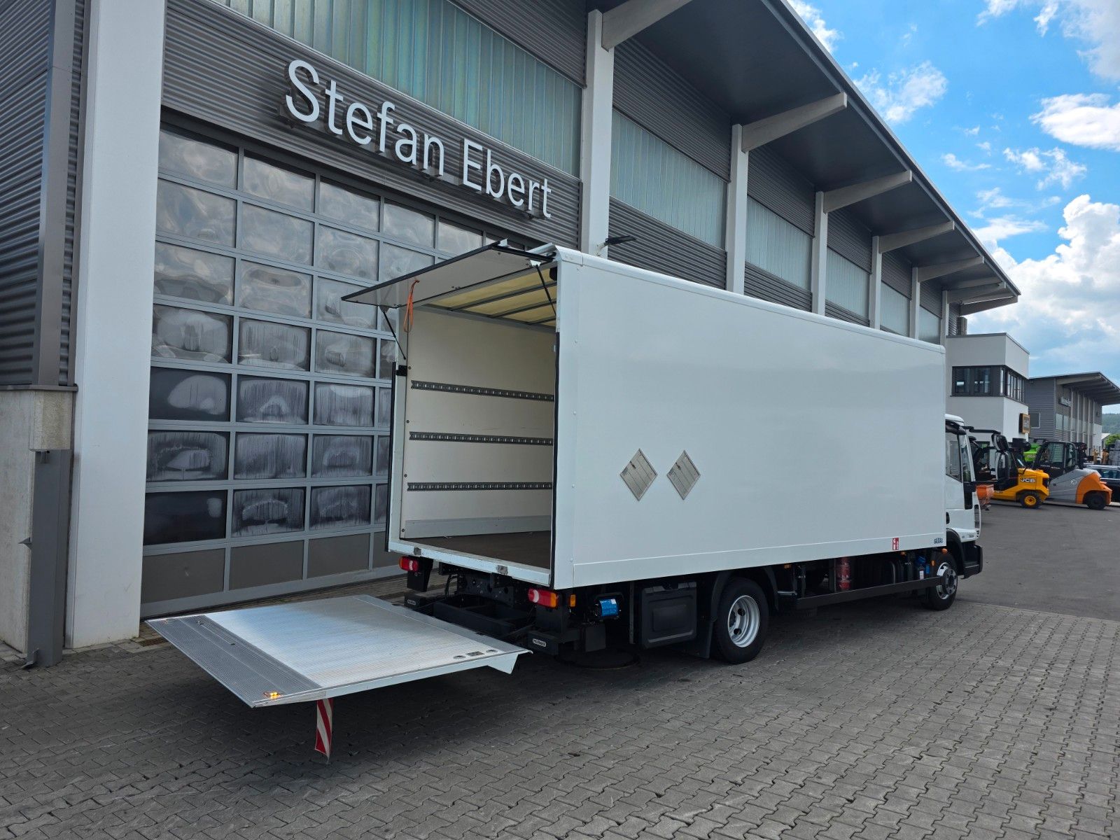 Fahrzeugabbildung Iveco Eurocargo ML75E16 LBW 1.000kg
