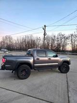 Toyota Tacoma 3.5 V6 - Toyota Tacoma: Automatik