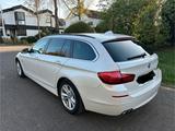 BMW 525d xDrive Touring A Luxury Line Luxury Line