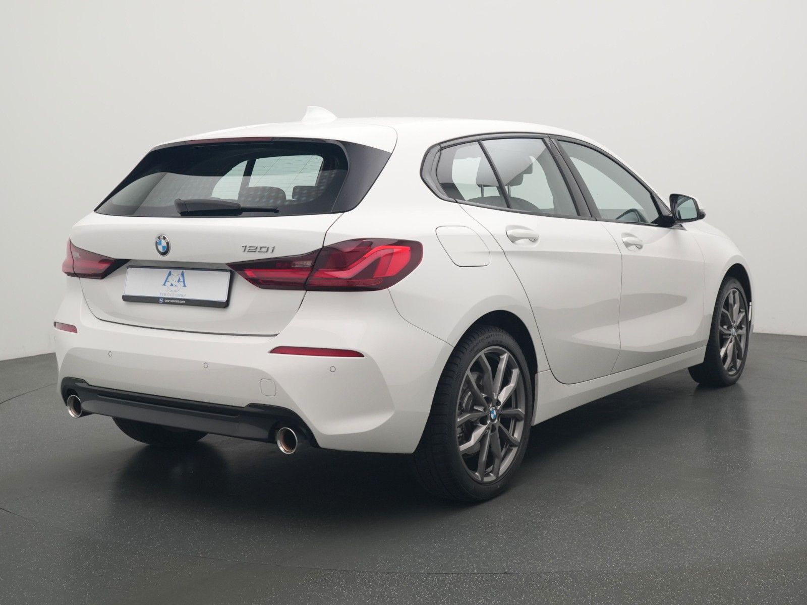 BMW 120 i Sport Line CARPLAY+LIVEPROF+TLEDER+KEYLESS foto 5