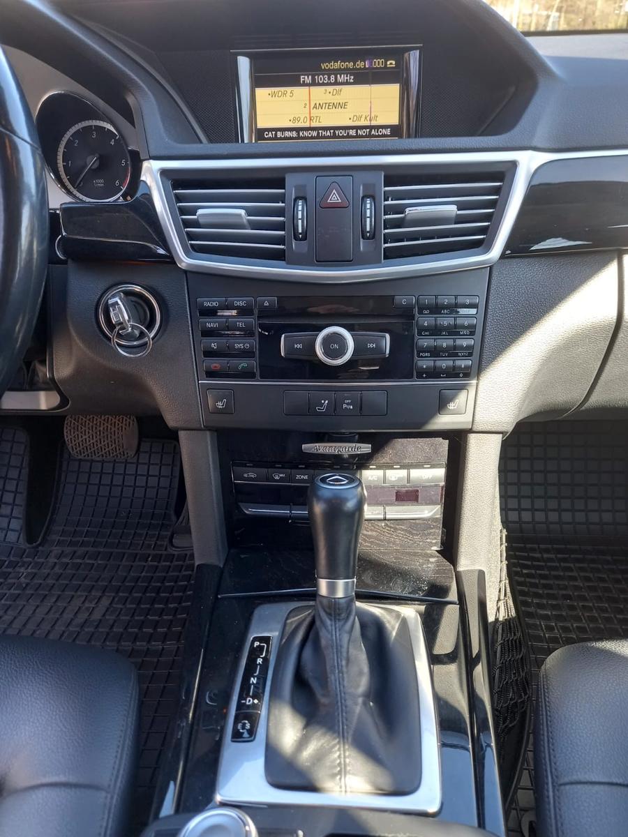 Mercedes-Benz E 220 CDI T BlueEFFICIENCY ELEGANCE ELEGANCE