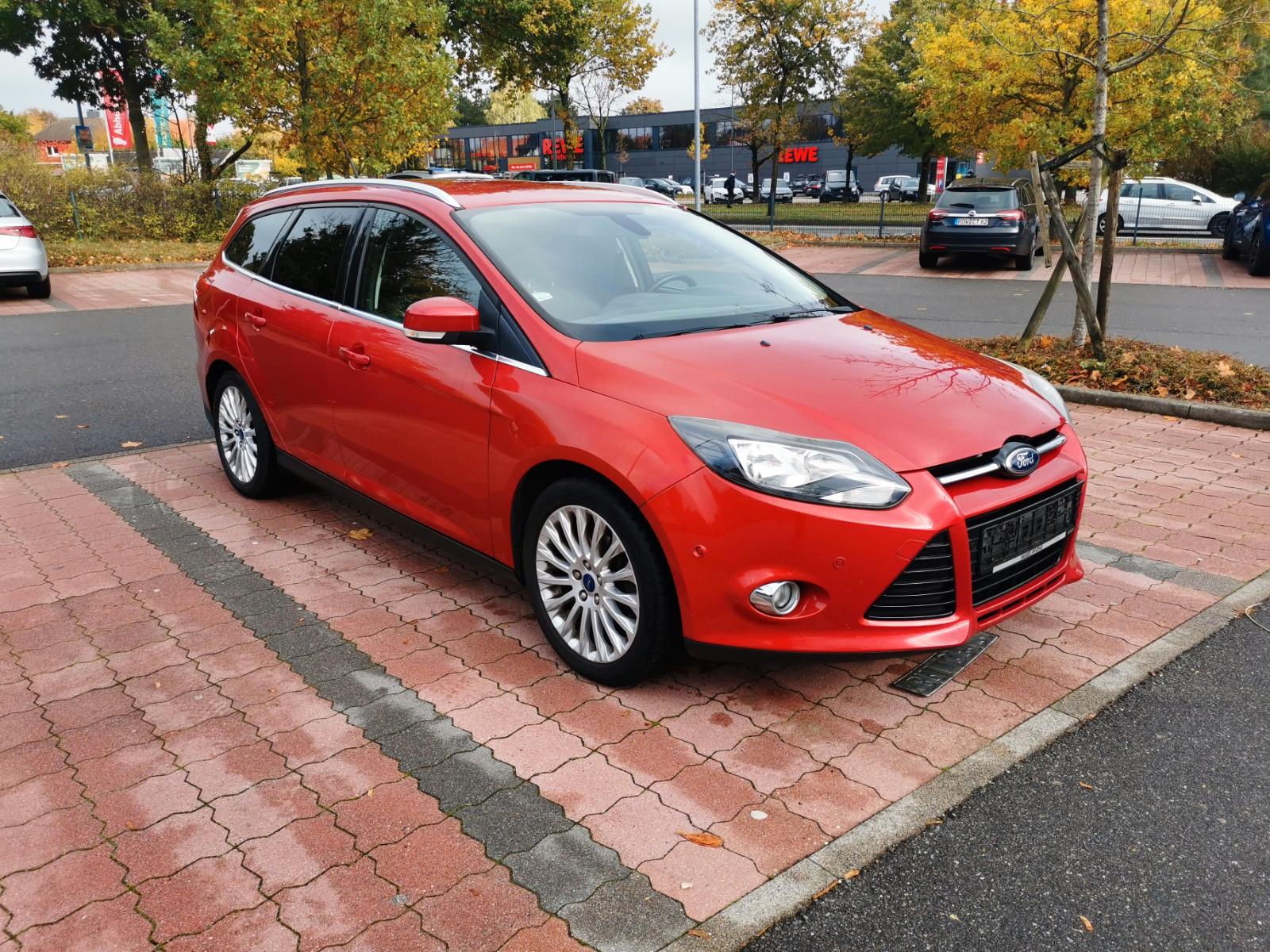 Ford Focus 2013 — photo 7