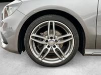 Mercedes-Benz A 200 AMG Styling Navi SHZ KlimaA LM PDC ParkAss