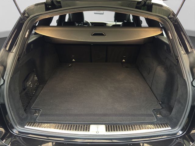 Fahrzeugabbildung Mercedes-Benz E 300 Td AMG+LED+Kamera+Schiebed.+Totwinkel+AHK