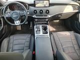 Kia Stinger 3.3 V6 TGDI DCT GT 4WD SD|LED|HuD|Navi|L - gebrauchte Kia Stinger aus dem Jahr 2023