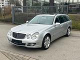 Mercedes-Benz E 200 T Kompressor Avantagrde Glasdach Xenon - gebrauchte Mercedes-Benz E-Klasse aus dem Jahr 2007