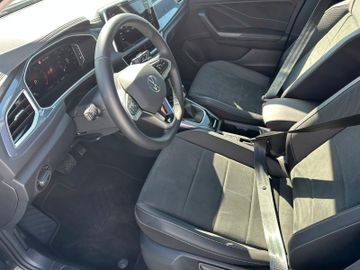 Volkswagen T-Roc - 12