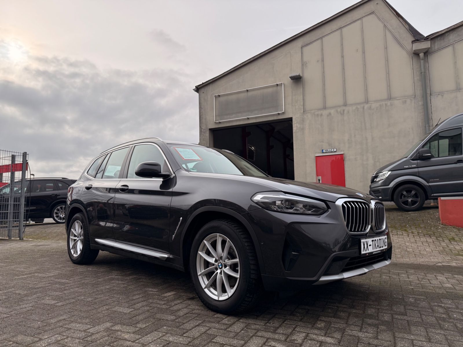 BMW X3 xDrive 20 d LEDER NAVI AUTOMATIK NEUES MODELL foto 3