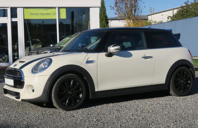 MINI Cooper S JOHN COOPER WORKS NAVI PANORAMA GARANTI