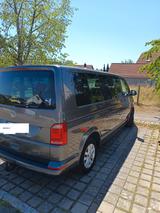 Volkswagen T6 Caravelle Langradstand - graue Volkswagen T6 Caravelle