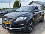 Audi Q7 4.2 FSI mit WERK Quattro panorama dach - Audi Q7: Fsi