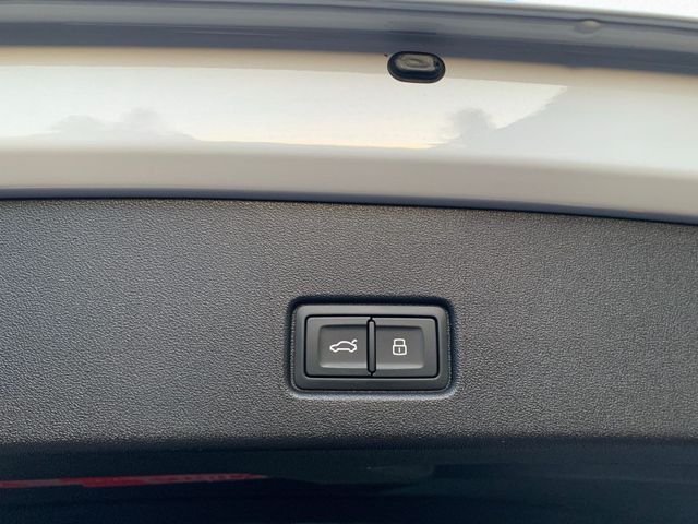 Q4 e-tron 45 S LINE MATRIX+NAVI+AHK+KAMERA+ARHUD