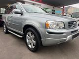 Volvo XC90 D5 AWD Summum Aut. - Volvo XC90 aus 2013: Geländewagen