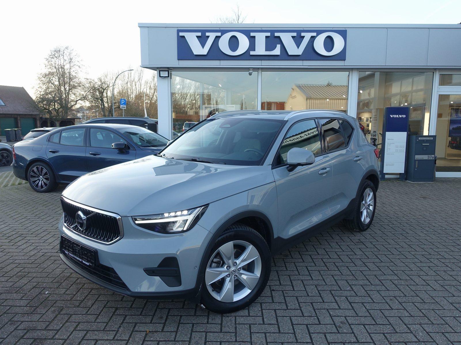 Volvo XC40 Core B3 Mild-Hybrid Benzin ACC/BLIS/360°KAM