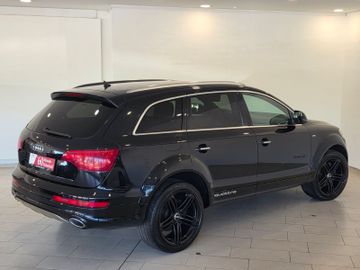 Audi Q7 - 3