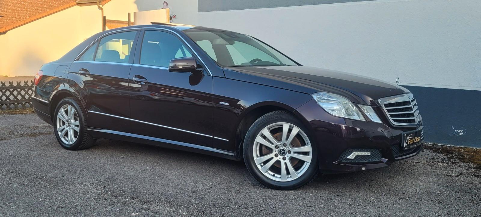 Mercedes-Benz E 220 CDI  Limo. Avantgarde Schiebedach,AHK,Navi