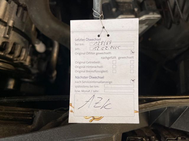 Audi A4 Avant 45 TFSI quattro S line *1.HAND*KAM*AHK*