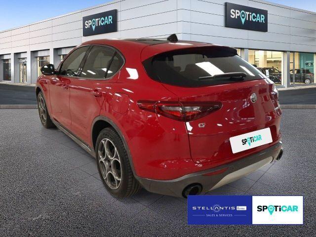 Alfa Romeo Stelvio Ti JTDM 210 Automatik Q4*Navi *Schiebeda