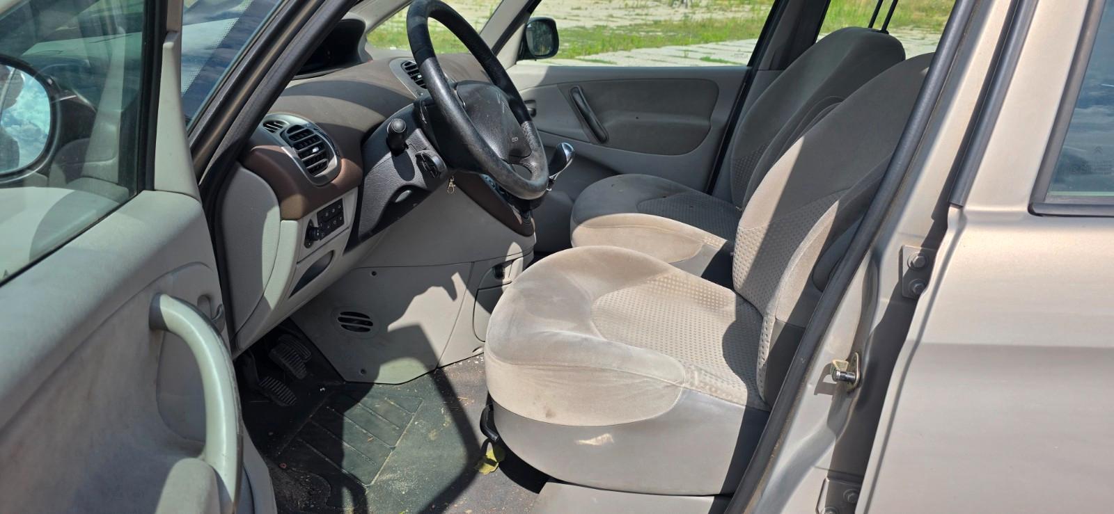 Citroën Xsara Picasso 1.8 16V Exclusive Klimaanlage, AHK