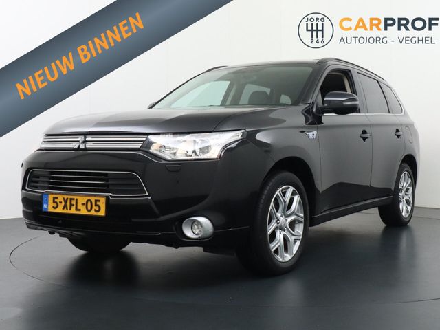 Mitsubishi Outlander 2.0 PHEV Instyle AHK leder Schiebedach