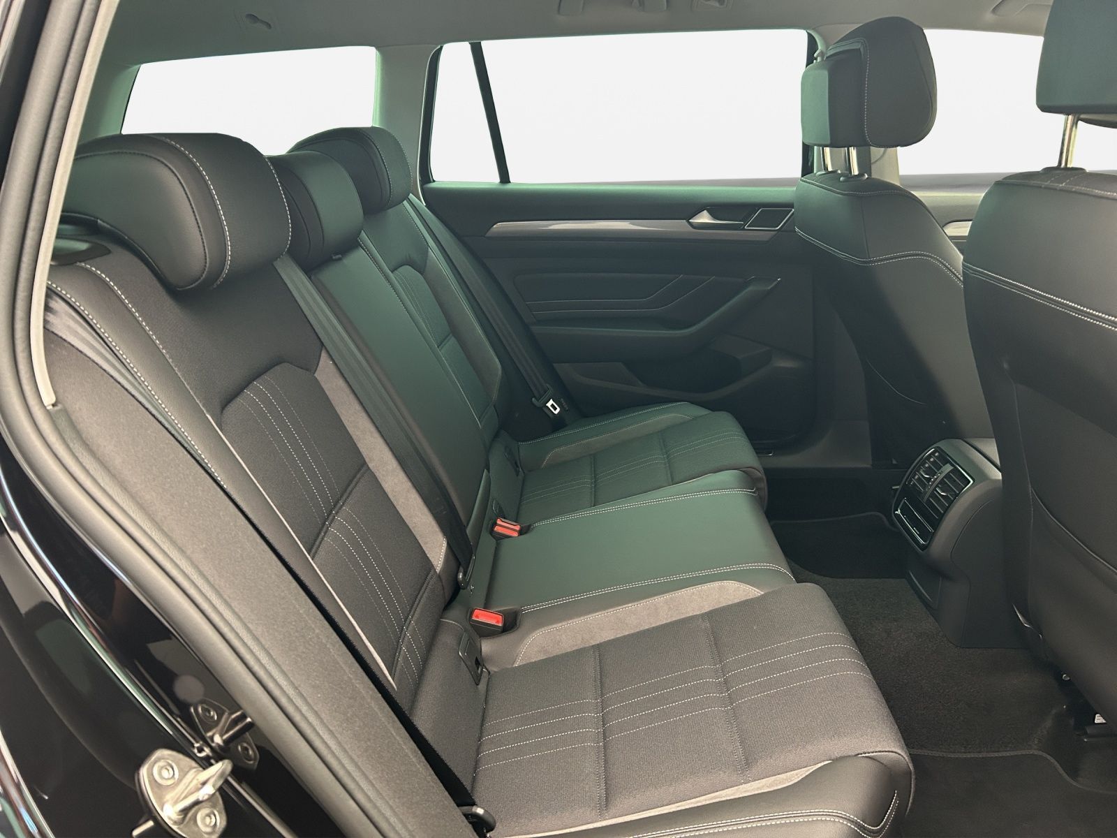 Volkswagen Passat Alltrack - Bild 16