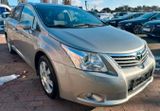 Toyota Avensis  2,2 D-Cat T27 - Toyota Avensis mit Diesel-Antrieb: Kombi, Automatik, 2.2