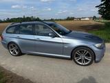 BMW 318i Touring - - BMW 318 aus 2009: Kombi, 318i
