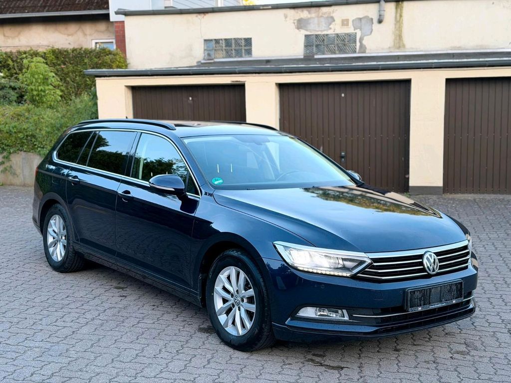 Image of Volkswagen Passat