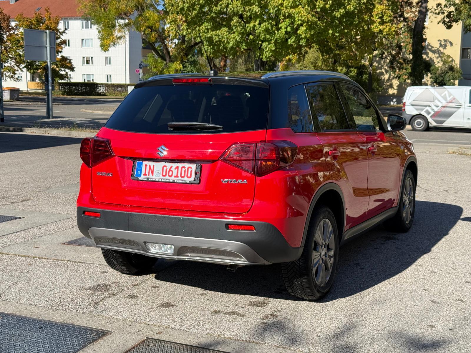 Suzuki Vitara 1.0 4x2 Automatik SHZ Klima Navi