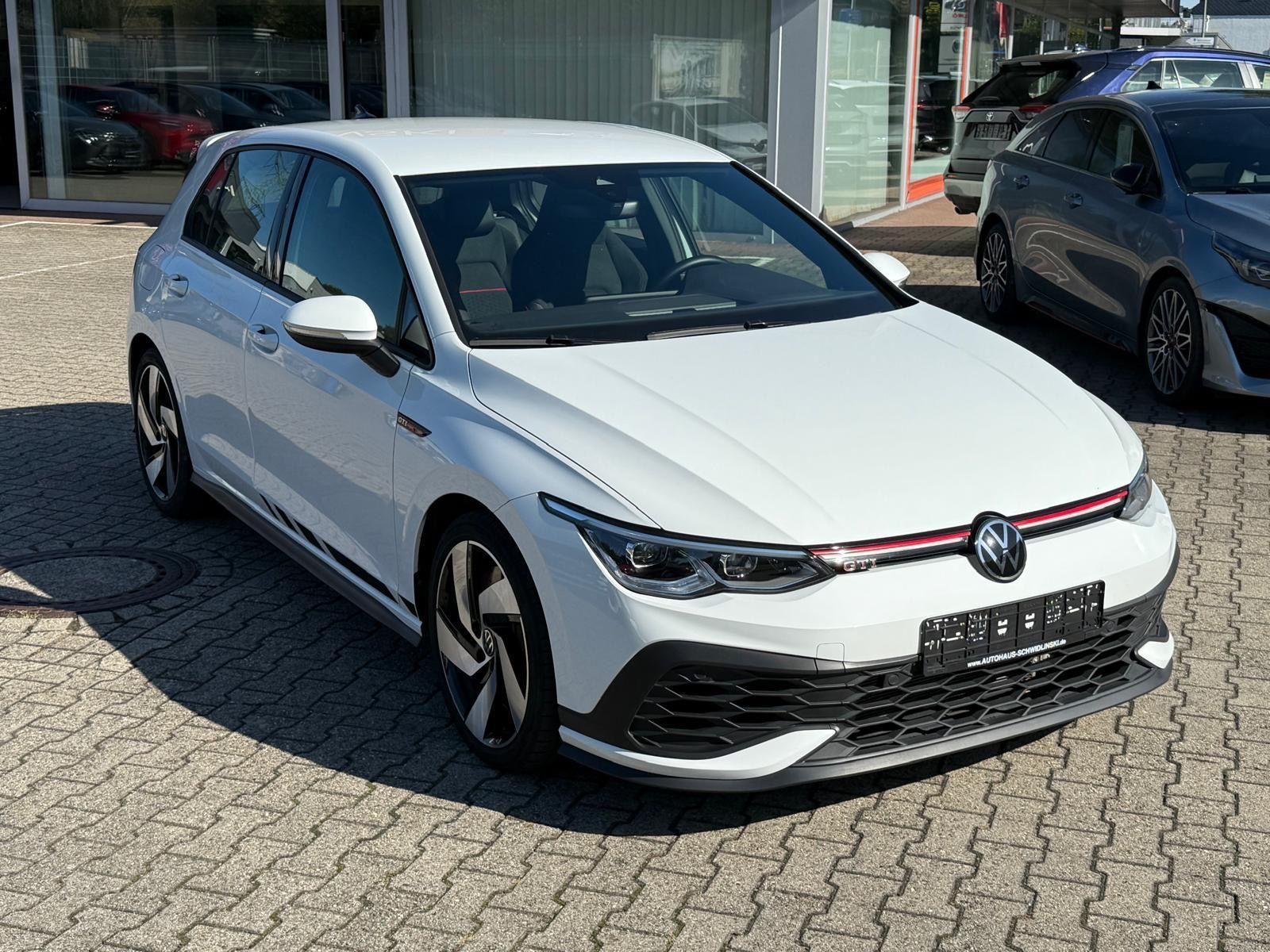 Volkswagen Golf VIII 2.0 TSI GTI Clubsport