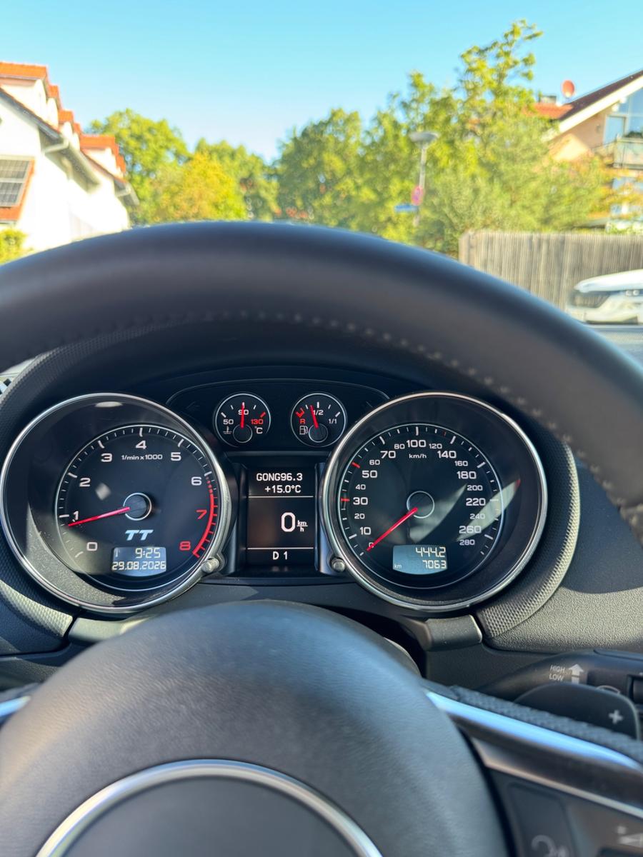 Audi TT Coupe S line 2.0 TFSI Quattro S tronic 7063km