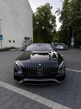 Mercedes-Benz S 63 AMG Mercedes-AMG S 63 4MATIC Cabriolet AMG - Mercedes-Benz S 63 AMG Gebrauchtwagen in Berlin