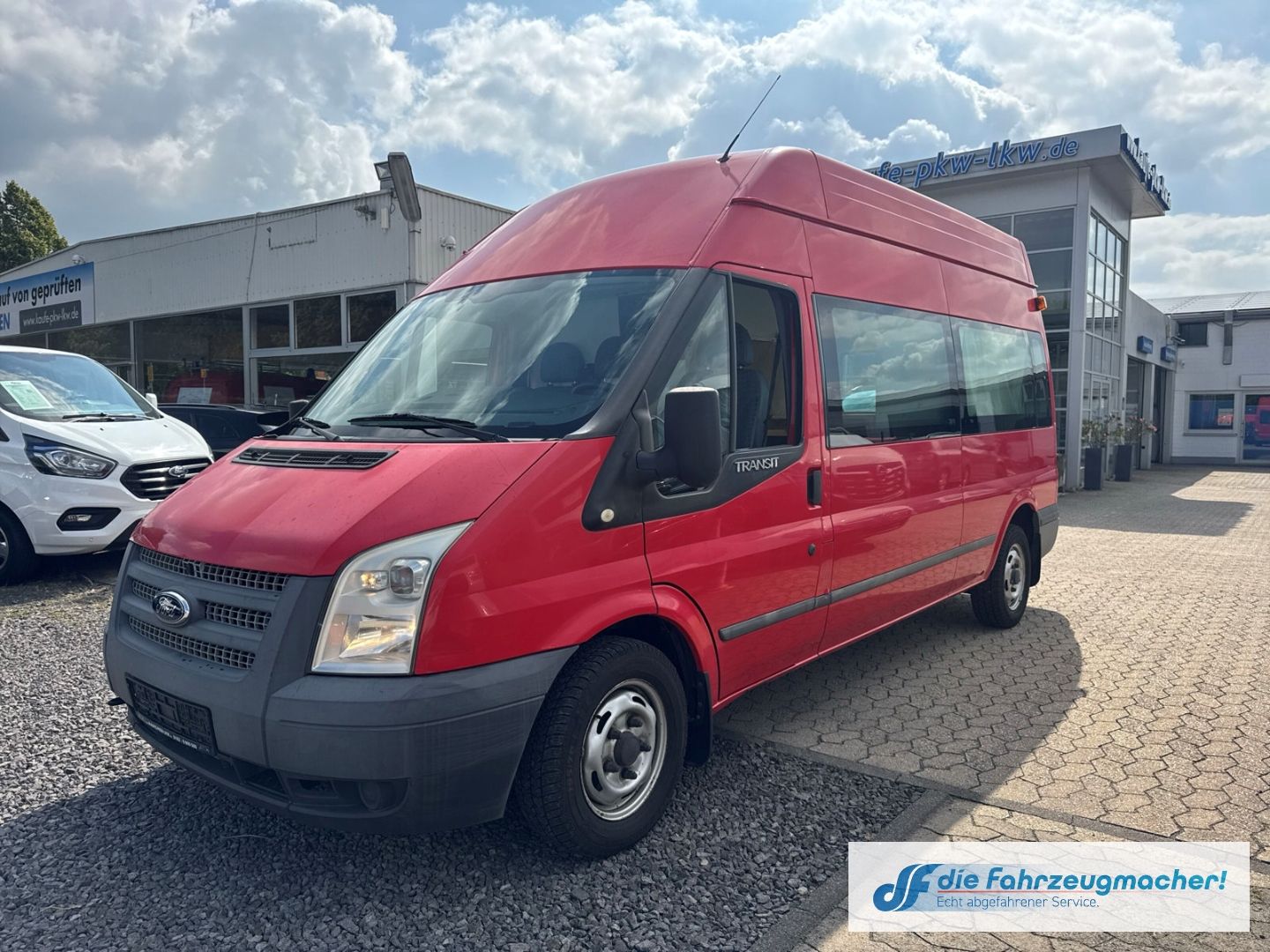 Fahrzeugabbildung Ford Transit Kombi FT 300 L 2.2 TDCI DPF Tel.-Vorb. P