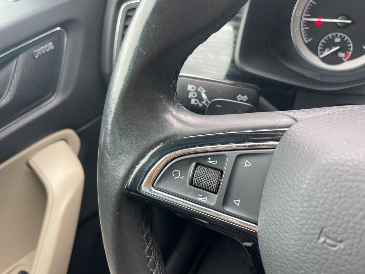 Fahrzeugabbildung SKODA Kodiaq Style 4x4 7-Sitzer Memory Sitzheiz&klima