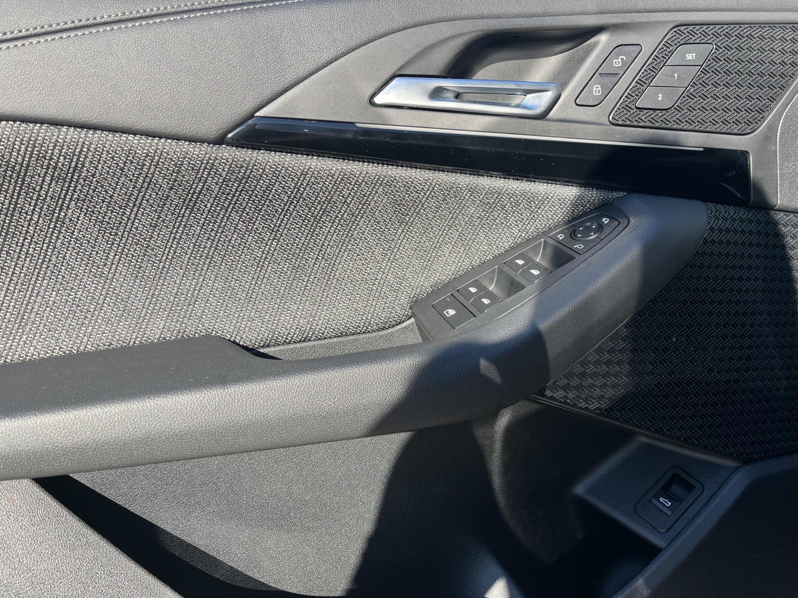 BMW 220 i Active Tourer LED Kamera PDC LM Klima, миниатюра 6
