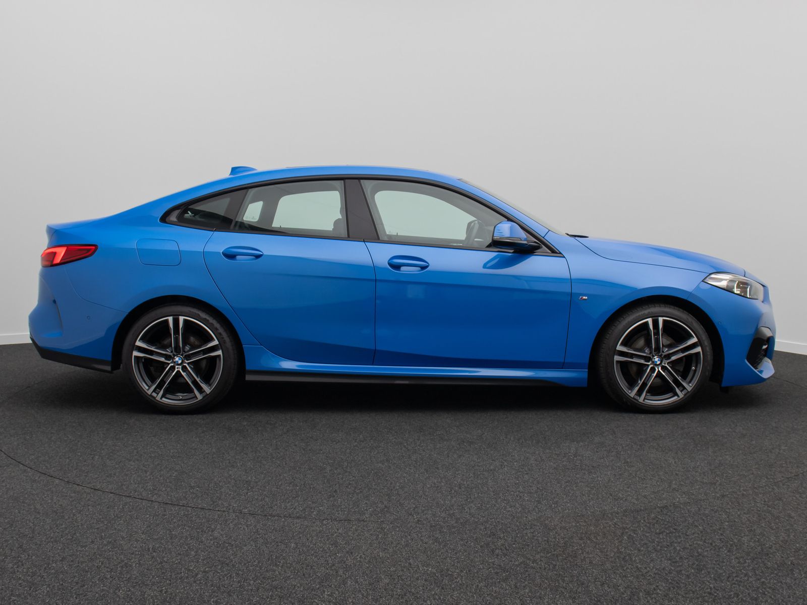 Fahrzeugabbildung BMW 218i Gran Coup&eacute; M Sport DAB H/K Panorama Komfort