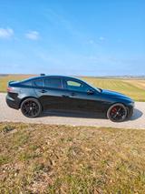 Jaguar XE P250 R-DYNAMIC SE | Meridian S | 360° | Voll* - Jaguar XE SE mit Benzin-Antrieb