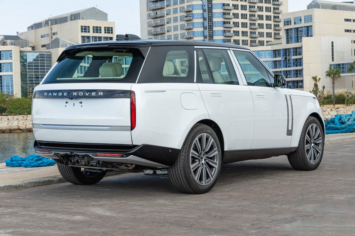 Land Rover EXPORT | AUTOBIOGRAPHY P530 SWB imagem 3