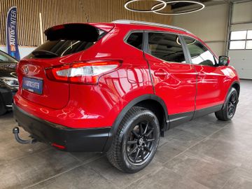 Nissan Qashqai N-Connecta *BI-XENON*LED*AHK*360 KAMERA*