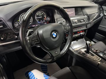 BMW 520 - 12