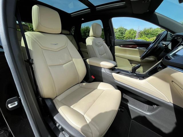 Fahrzeugabbildung Cadillac XT5 Premium AWD , NAVI+RFK*HEAD-UP*PANO*AHK
