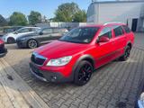 Skoda Octavia Combi Scout 4X4 - Skoda Octavia aus 2010: Scout