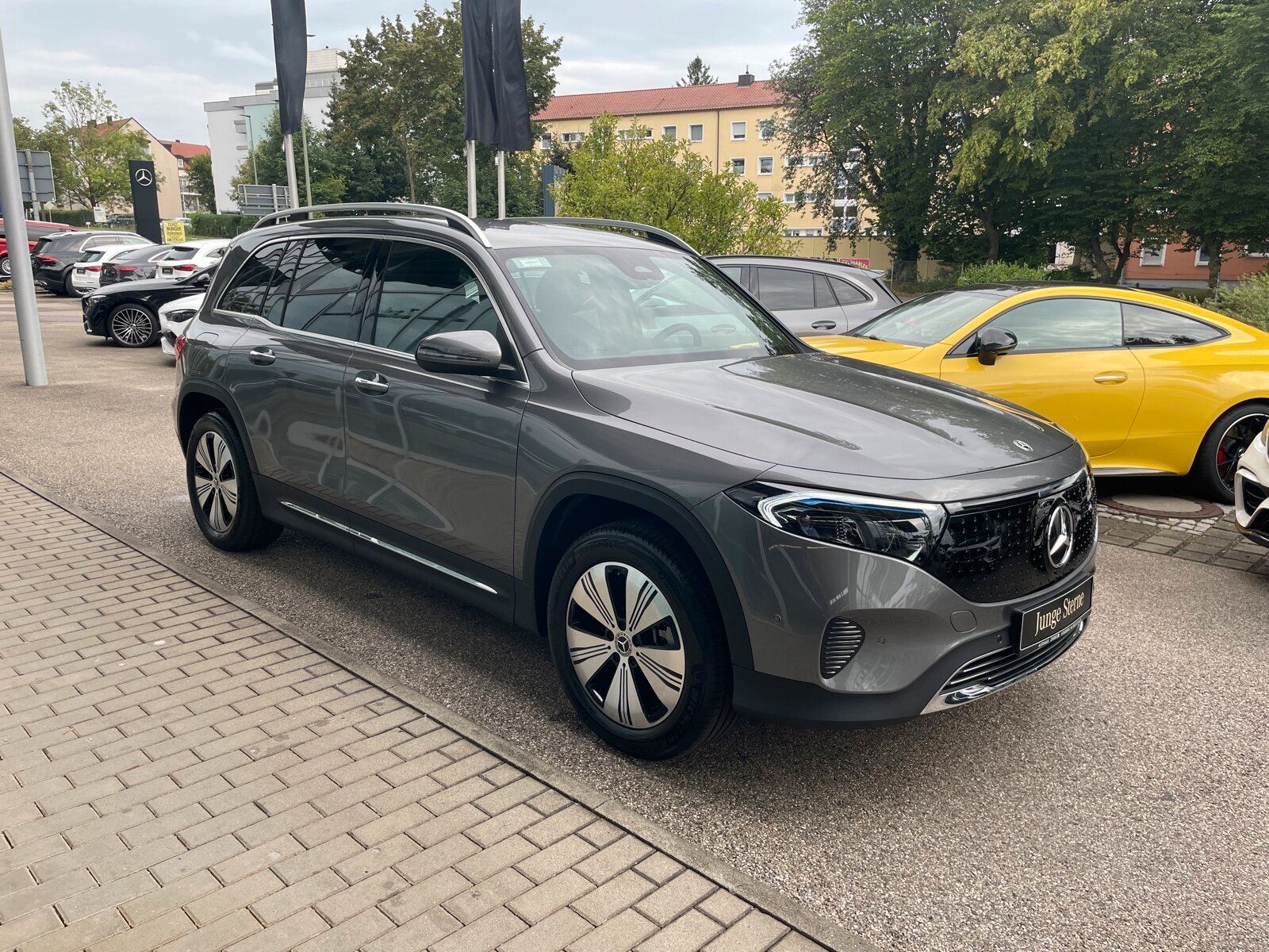 Mercedes-Benz EQB 350 4M Progressive *AHK*DISTRO*KEYLESS*CAM* foto 6