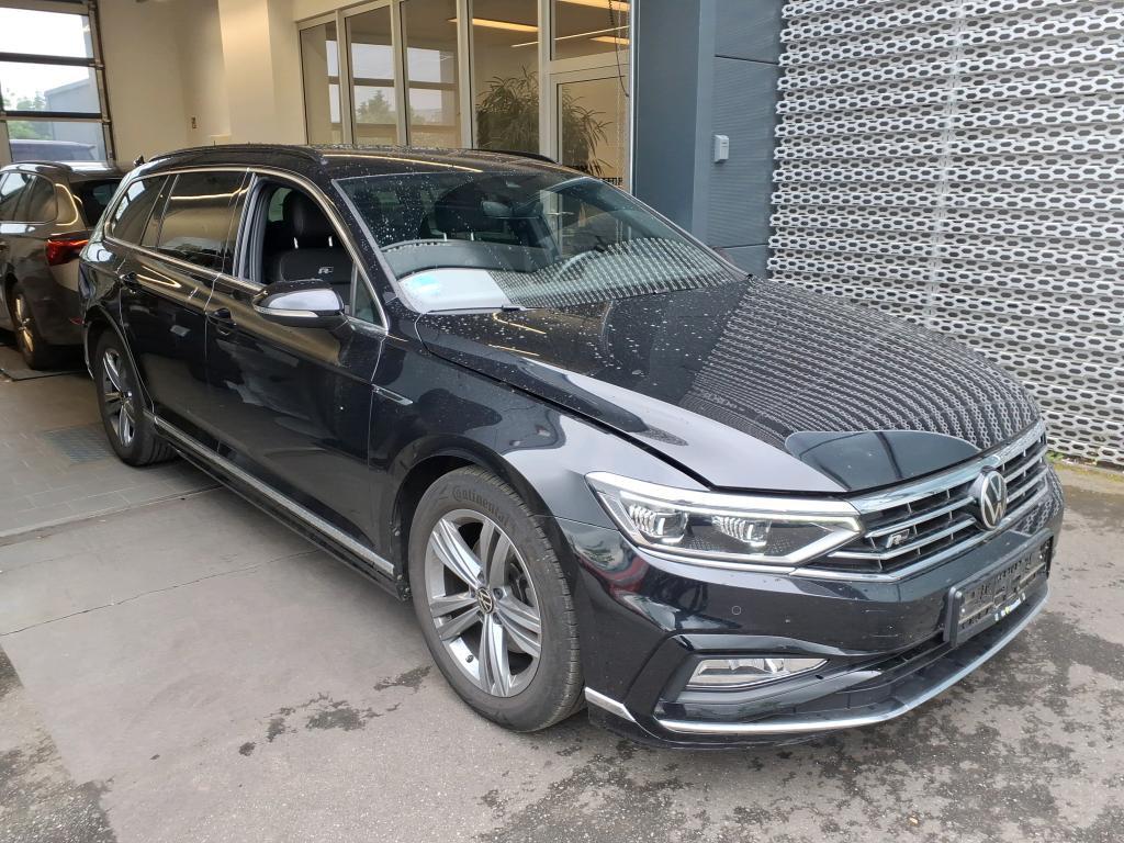 Volkswagen Passat Variant Business R-Line IQ-LED Matrix AHK