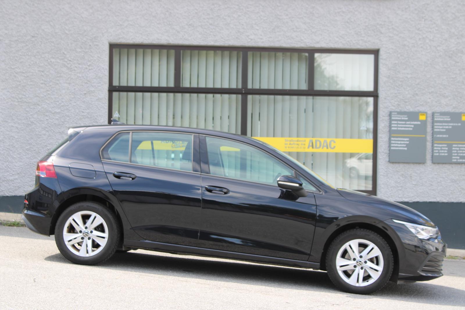Volkswagen Golf Life 1.0 TSI NAVI*SITZHEIZUNG*KAMERA