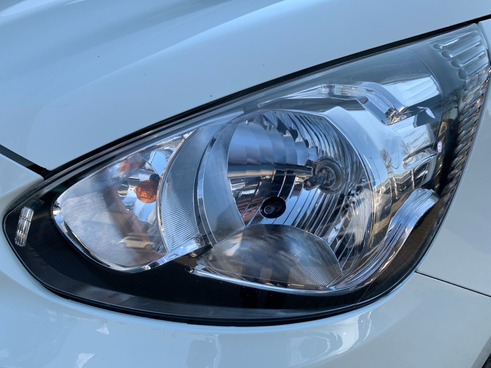 Fahrzeugabbildung Mitsubishi Space Star 1.0 EDITION Klima 1Hd